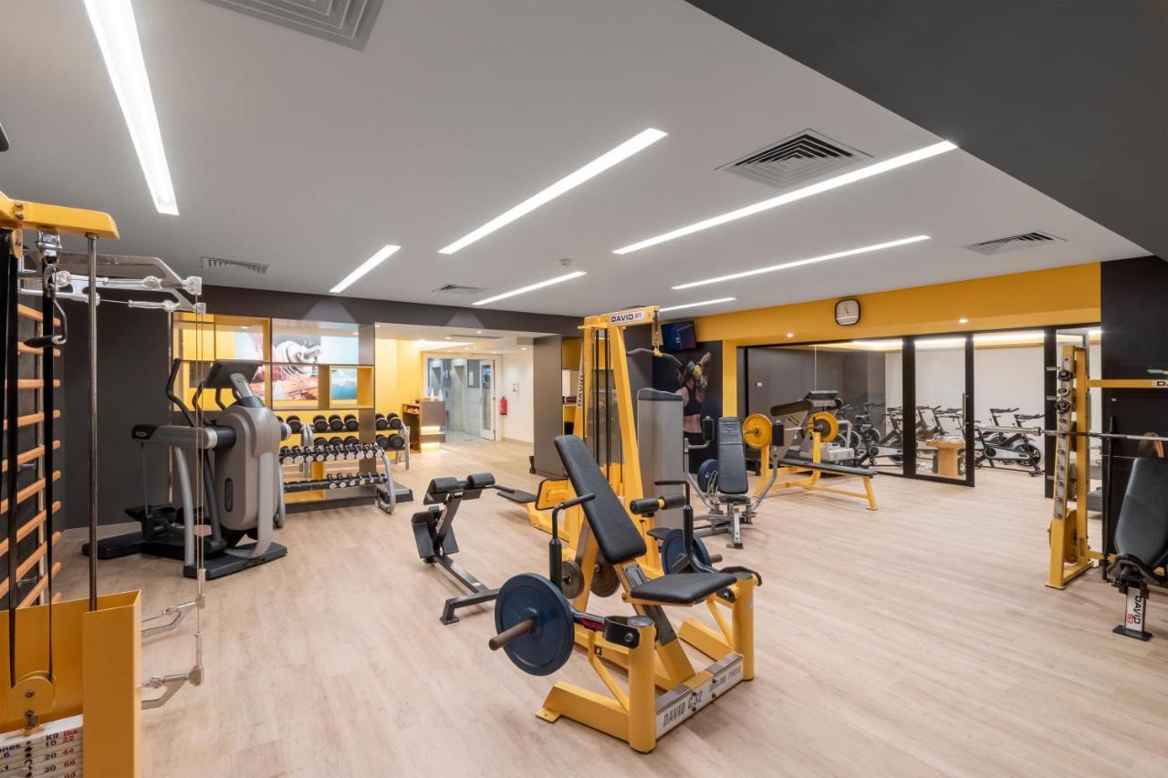 Enotel Lido Funchal  Buitenkant foto Anytime Fitness in Singapore