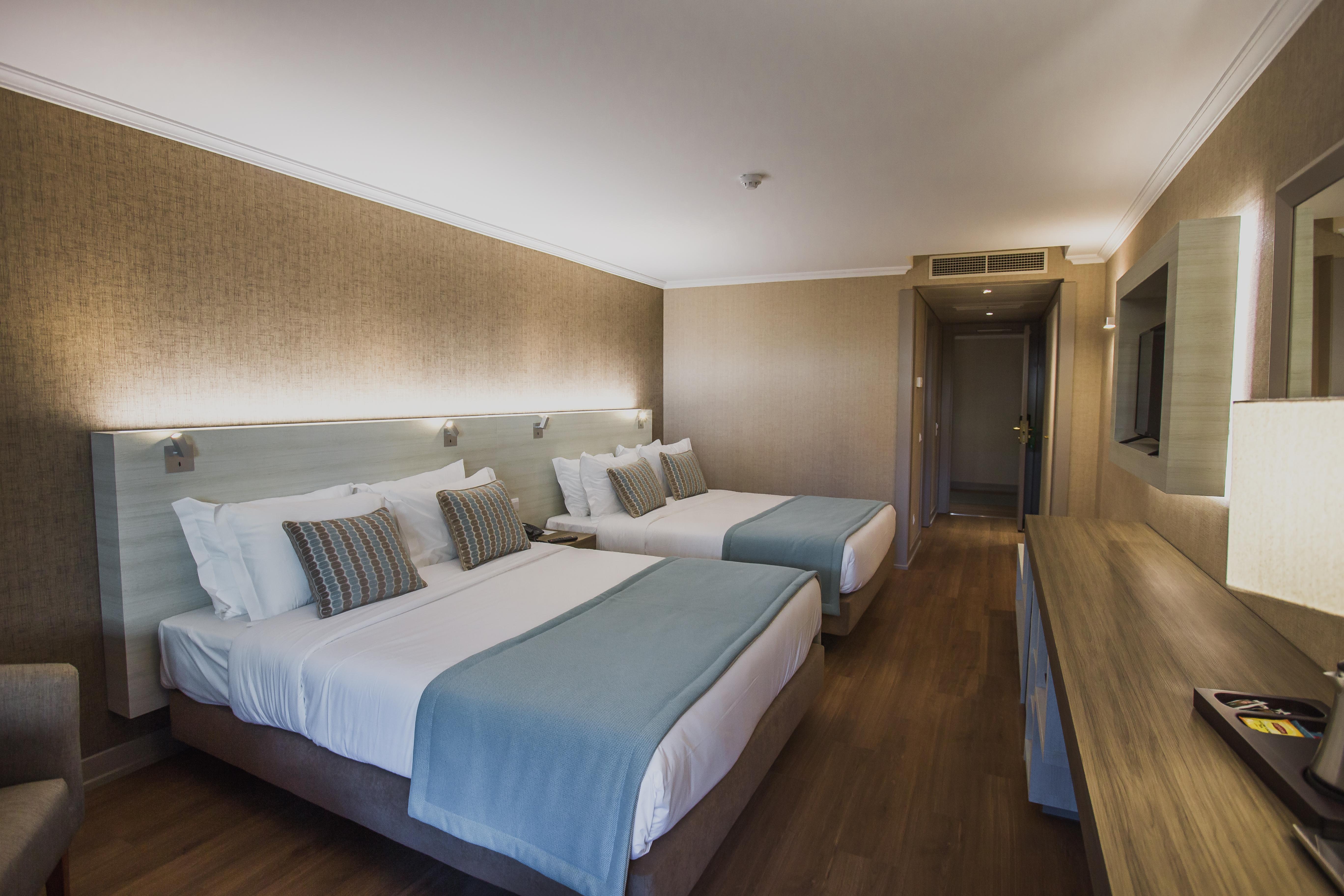 Enotel Lido Funchal  Buitenkant foto A room at the hotel