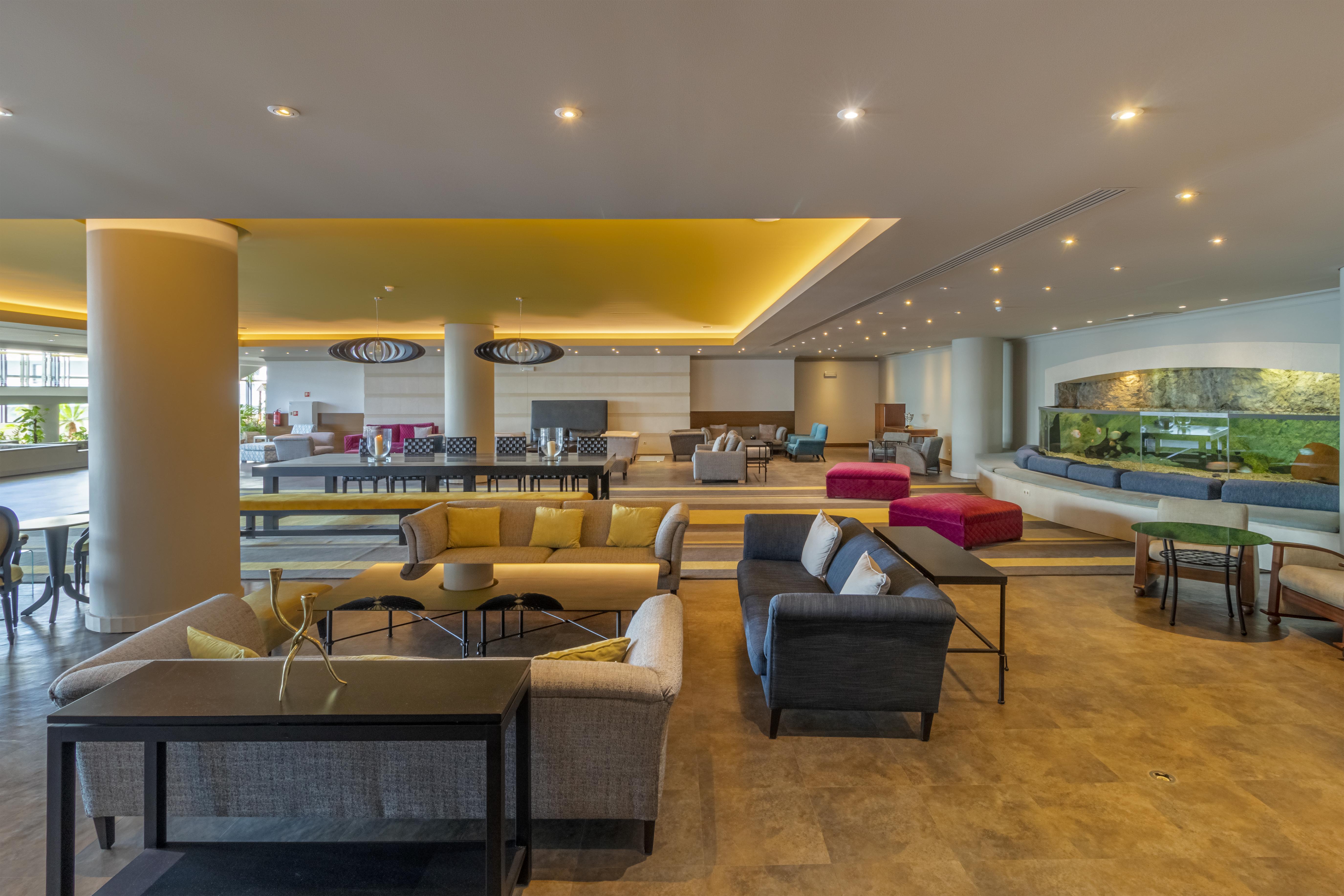 Enotel Lido Funchal  Buitenkant foto The lobby of the hotel