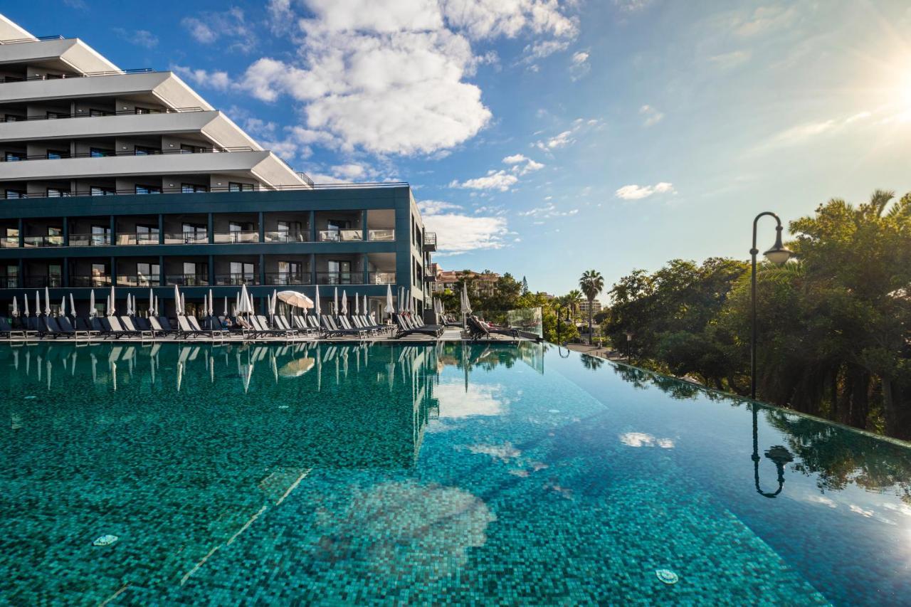 Enotel Lido Funchal  Buitenkant foto The hotel's main building